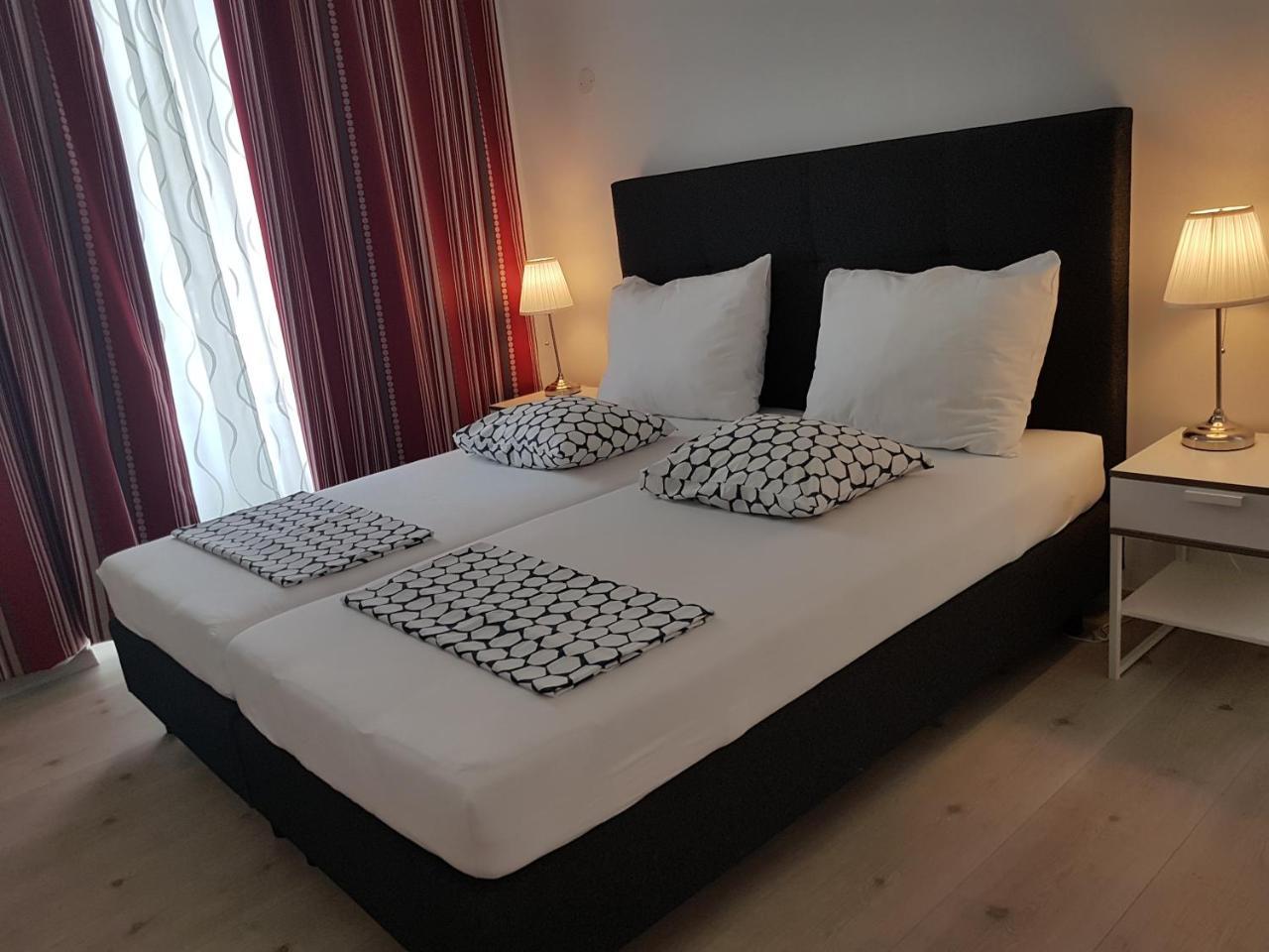 Pension Am Wienfluss Bagian luar foto